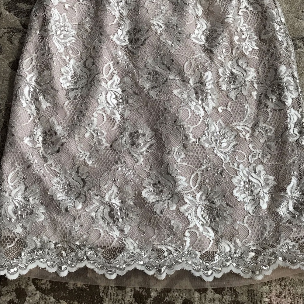 Ladies mother of the bride dress - Picture 4 of 6